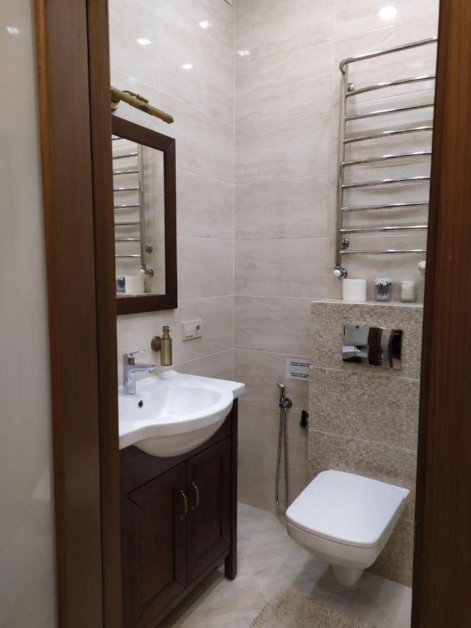 Rynok 25 Deluxe Lviv Center Apartamento Exterior foto