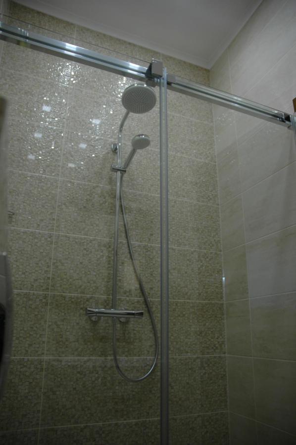 Rynok 25 Deluxe Lviv Center Apartamento Exterior foto